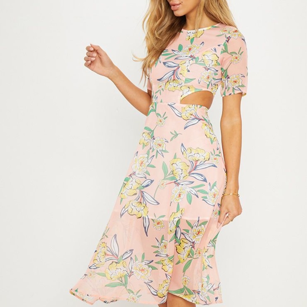 Pretty Little Thing Pink Floral Cap Sleeve Cut Out